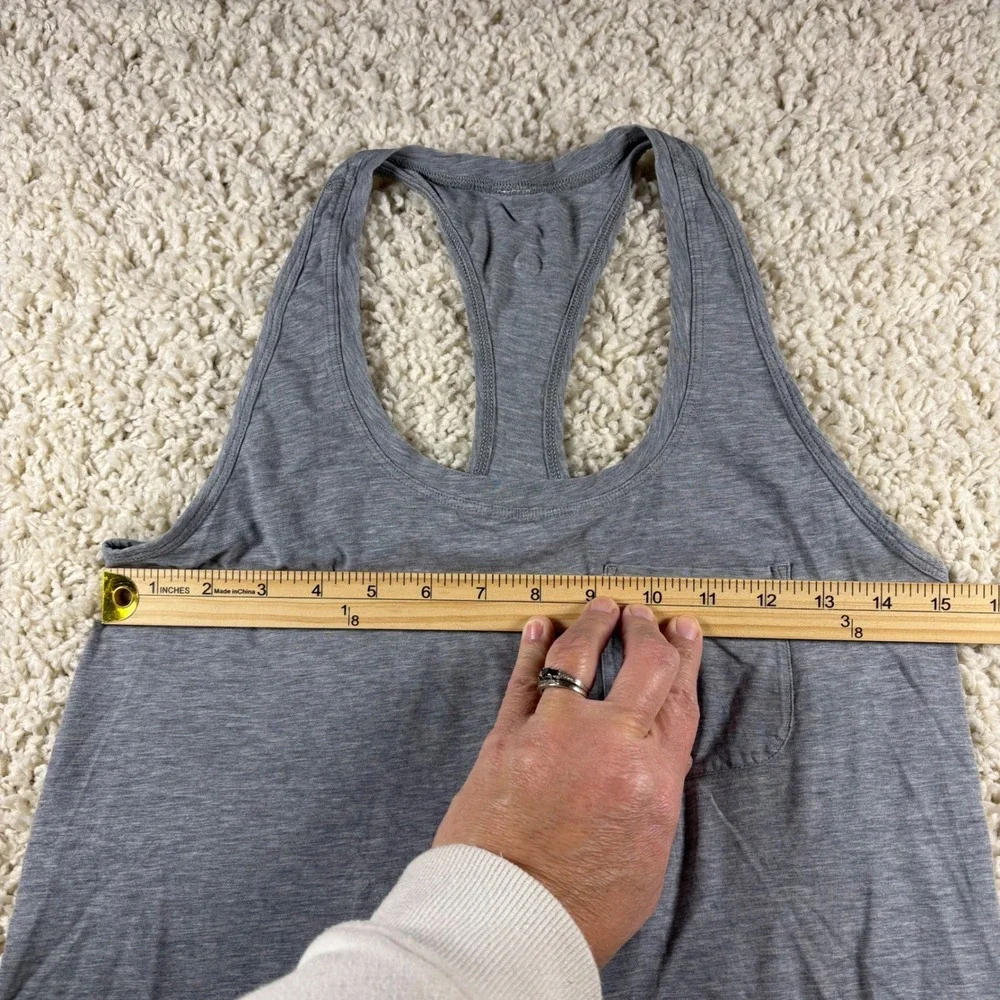 Lululemon Grey Racerback Tank Top With Pocket Athletic Athleisure‎ Size Medium